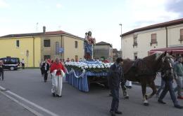 Spettacolare processione <br/> per la Madonna del Rosario