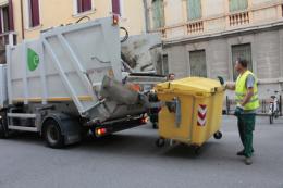 La giungla dei rifiuti polesani <br/> Bergamin-sindaci, lo scontro continua
