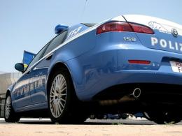 Nascondeva la droga sotto il cofano  <br/> marocchino arrestato dalla polizia 