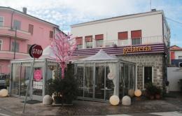 Spaccata in gelateria <br/> la polizia sventa il furto