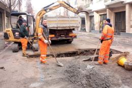 Corso del Popolo sventrato <br/> per trovare la perdita