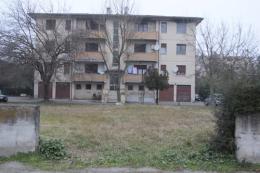Alloggi parcheggio, Borgato <br/> "Passarli dal comune all'Ater"