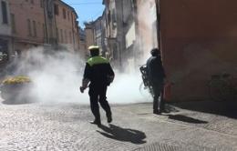 Il sindaco Bergamin spegne <br/> un incendio in pieno centro