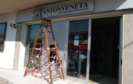 Scassinano un bancomat a Borsea <br/> ma l'inchiostro macchia il bottino
