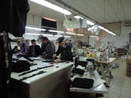 Blitz nel laboratorio cinese <br/> nessuna igiene e due clandestini