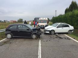 Bimbo senza cinture sbatte la testa, è grave 