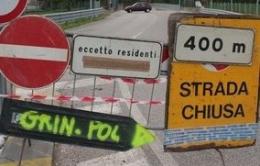 Nella giungla dei cartelli anche la destinazione "Grin. Pol"