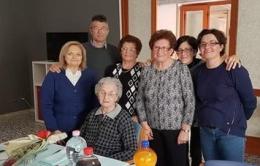 Buon compleanno Maria Benetti, una nonna da 101 candeline