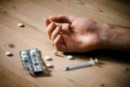 Grave una donna soccorsa per overdose di eroina