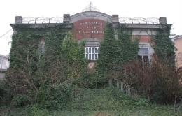 "Degrado dei giardini nell'ex ospedale di Rovigo" esposto in procura di un residente