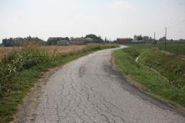  Furti e pericoli, ma via Teano è buia 
