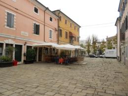 Piazza Oberdan rimessa a nuovo, il proposito per il 2017