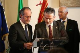 La battaglia per l'indipendenza fa un passo avanti, l'intesa Zaia-Ciambretti