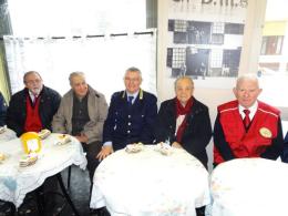 Grande festa per il nonno di tutti i bersaglieri del Polesine