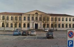 Contatore rotto, scuola al freddo