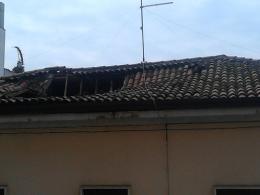 Ordinanza alla Croce Rossa, nuovi crolli dal tetto della sede