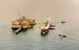 Adriatic festeggia, al terminale è attraccata la metaniera numero 500