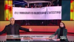 Crozza sbeffeggia Rovigo: "Città razzista" 