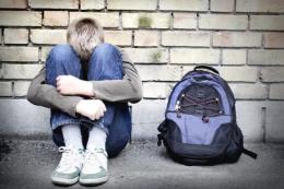Bimbo picchiato dai bulli. "Il sindaco: se è vero li caccio dai pulmini"