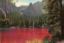 Tovel, la leggenda del lago rosso sangue