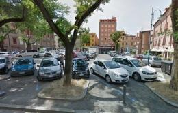 La aggredisce per il posto nel parcheggio: denunciato