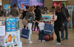 Continua il pienone all’Outlet  anche ieri migliaia di visitatori