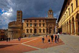 Arezzo, dove "la vita è bella"