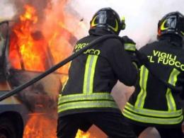 Carbonizzato nell'auto, identificazione vicina