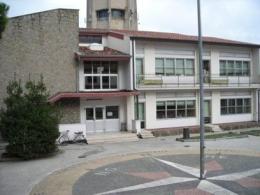 Ladri slim entrano alla Pascoli e fanno fuori un computer