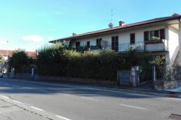 Siepi sulla strada, arrivano multe a raffica