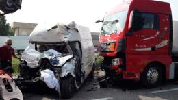 Schianto fatale sulla Romea, due morti