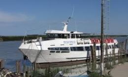 Fumo a bordo della motonave, 106 passeggeri portati in salvo