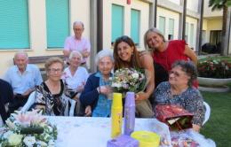 Jolanda nonna da record: sono 107