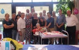 Buon compleanno zia Pina: festa grande in Casa Albergo