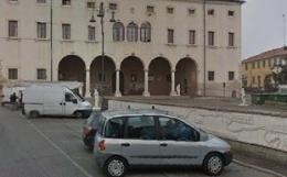 L’ampliamento passa tra le proteste