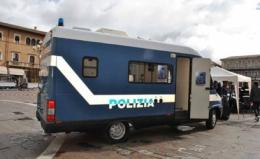 Un camper contro la violenza sulle donne e sui minori