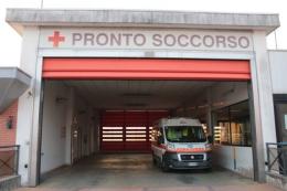 Muore a 36 anni, indagata la madre