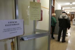 Cresce la febbre da referendum: file nei comuni