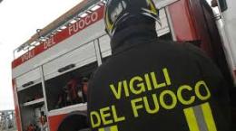 Macchinari in fiamme nello stabilimento messo all'asta