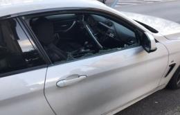 Furto in auto, smantellato il cruscotto col navigatore