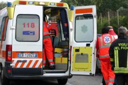 Arrivano i soccorsi ma lui stava solo dormendo