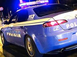 Ruba un tablet al centro commerciale, interviene la Polizia