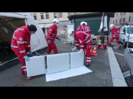 La Croce Rossa allestisce un campo in piazza 