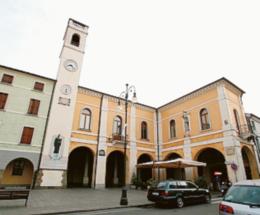 Serata a tutto revival in piazza Vittorio
