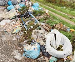 La piazzola è una discarica a cielo aperto