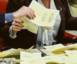 E qualcuno vota il tabaccaio