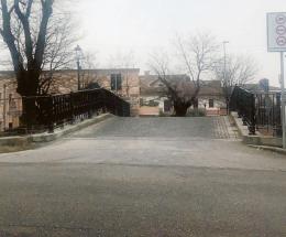 Ponte ripristinato a tempo di record