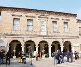 Pi&ugrave; sosta a rotazione in centro