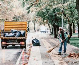 Strade, pulizia anche nei festivi