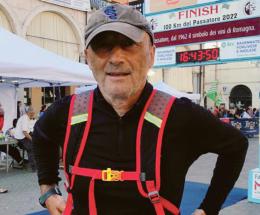 Faenza - Firenze, a piedi: Roberto ce l'ha fatta!